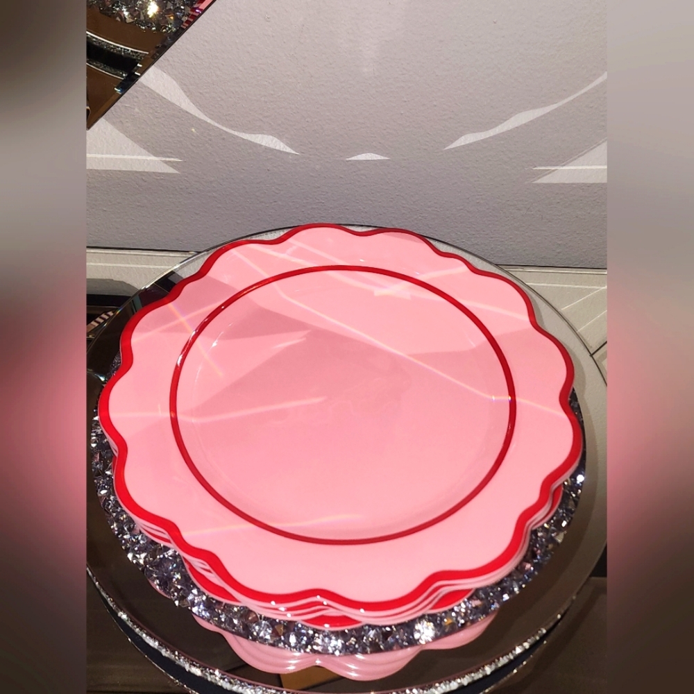 Pink and Red Scalloped Melamine Plates set of 4 Dinner Plates
